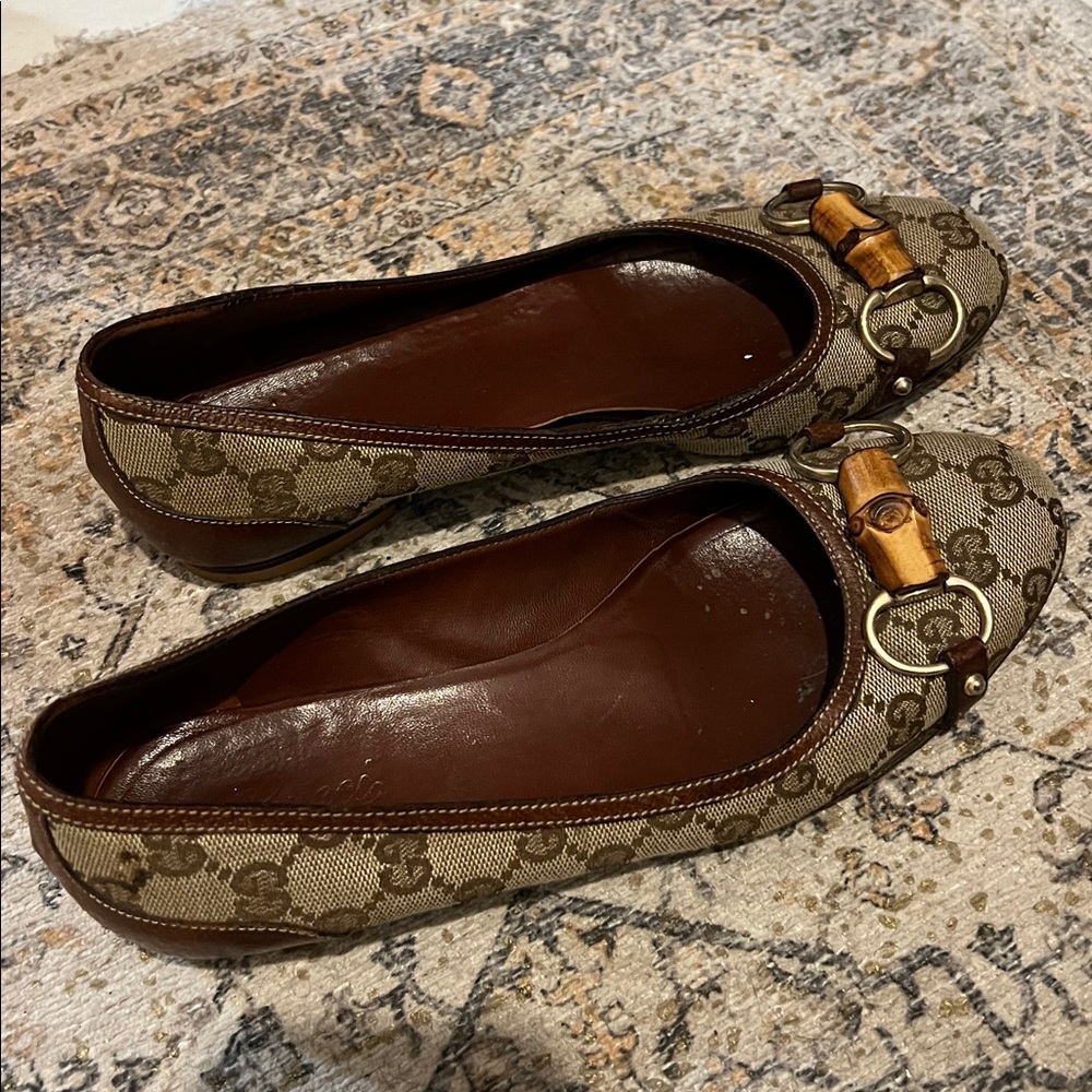 Gucci Beige Monogram Flats with Bamboo Accent brown